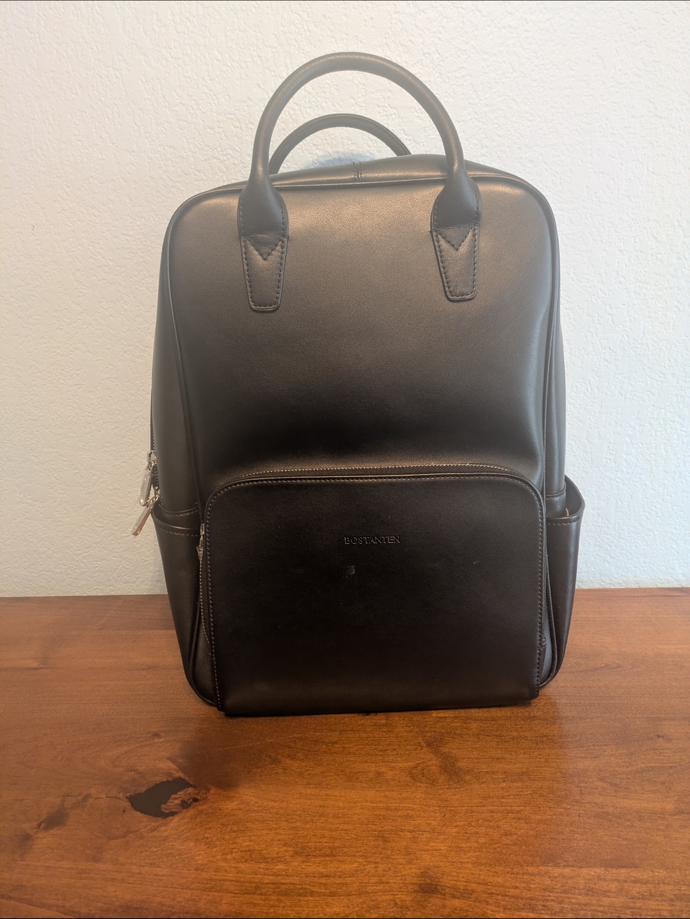Bostanten Black Leather Backpack - Sleek Bag